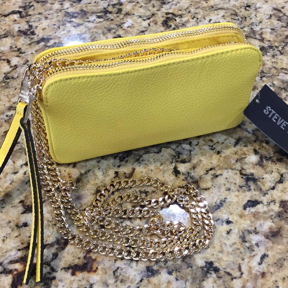 Steve Madden BTinsley Phone Crossbody/New - Picture 1 of 4